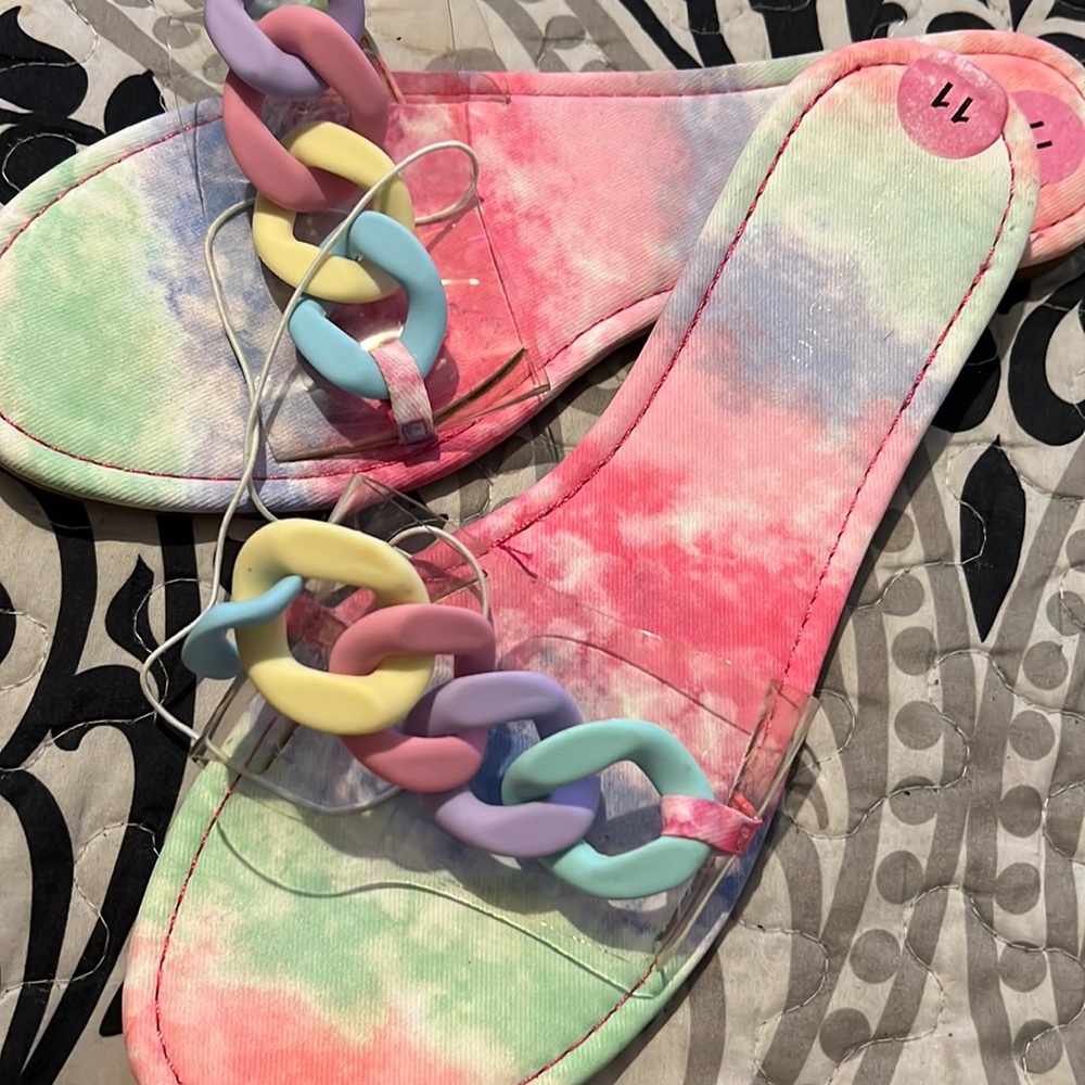 Pastel chunky linked sandals